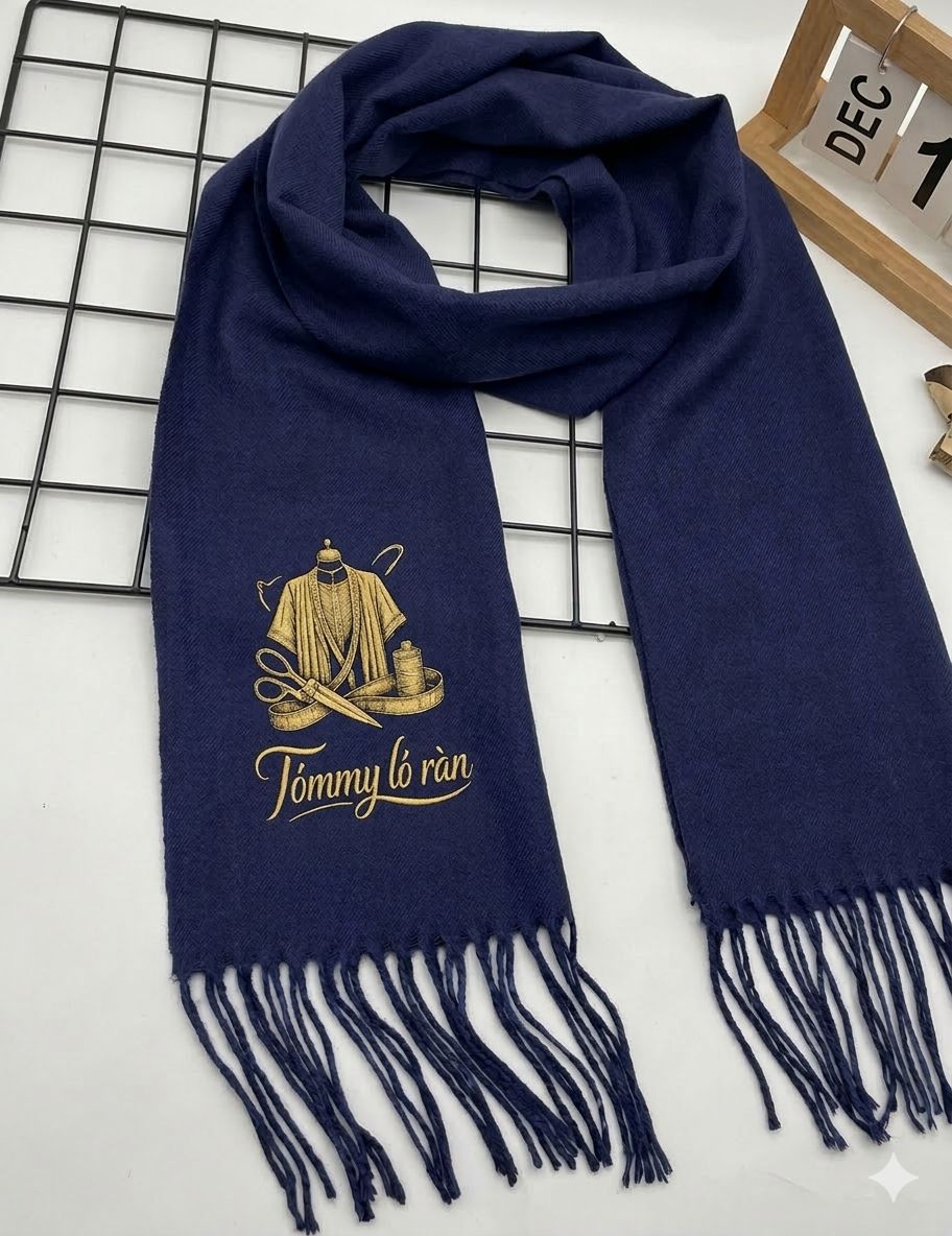 TLR Signature Scarf